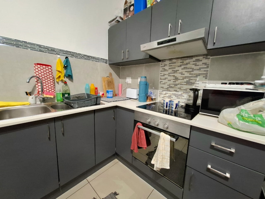 1 Bedroom Property for Sale in Edgemead Western Cape